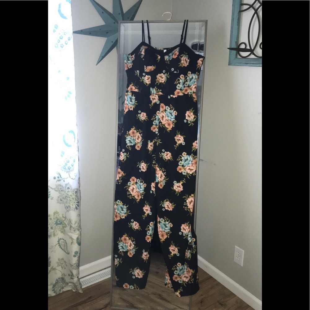 Xhilaration floral jumpsuit